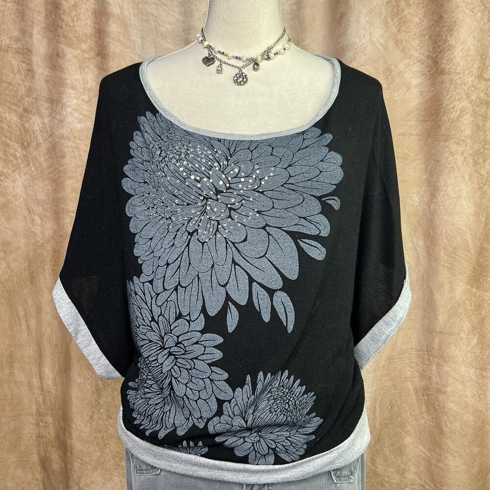Vintage Y2K Dolman Sleeve Top Oversized Floral Rhinestone Black Gray Round Neck